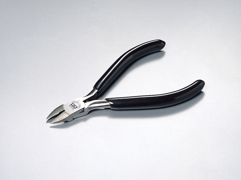 SIDE CUTTER FOR PLASTIC
