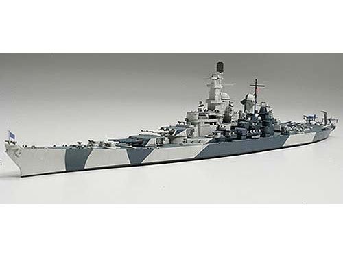 Tamiya 1/700 U.S. BATTLESHIP IOWA