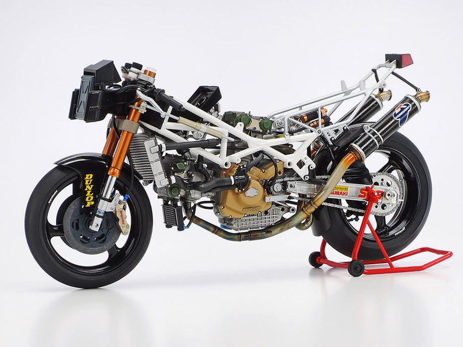 Tamiya 1/12 DUCATI 888 SUPERBIKE