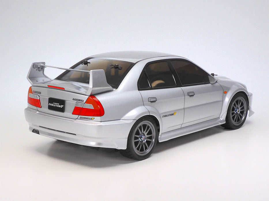 Tamiya LANCER EVOLUTION V (TT-02)