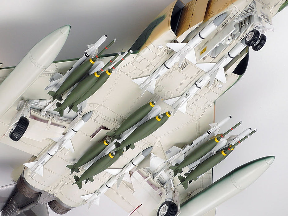 Tamiya 1/32  F-4 C/D PHANTOM II