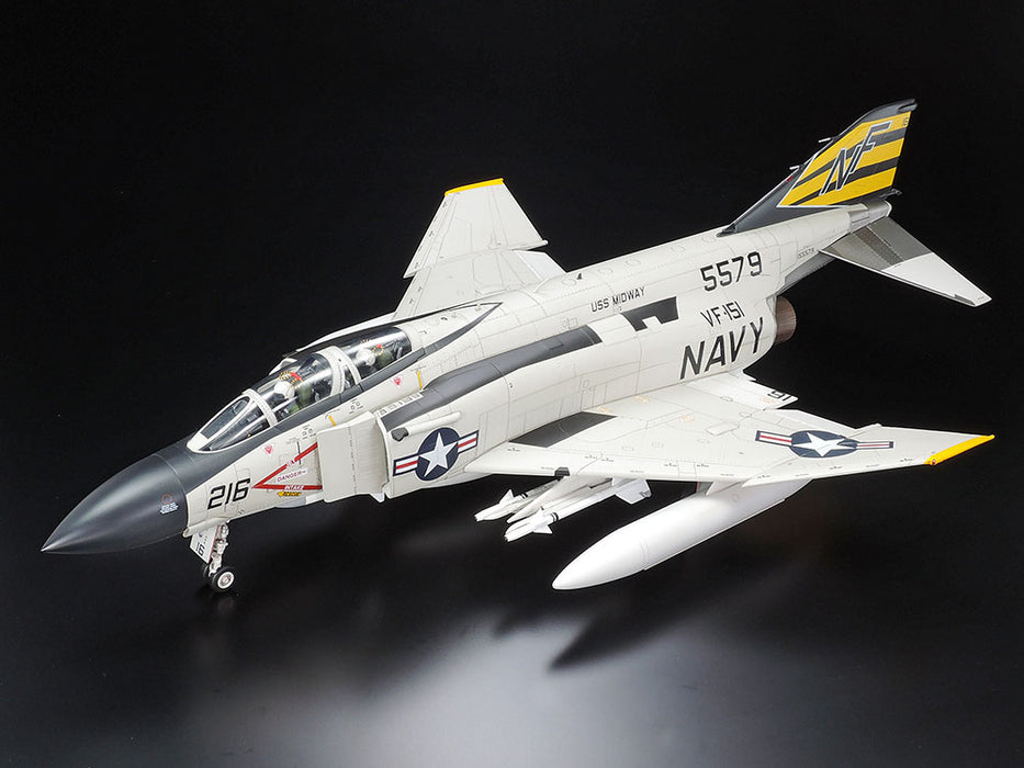 Tamiya 1/32  F-4J PHANTOM II
