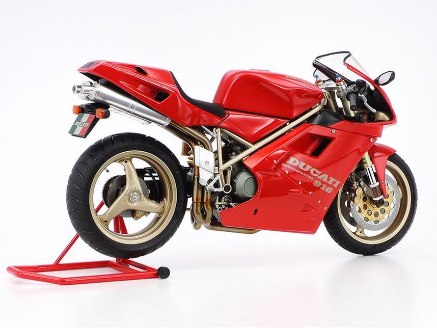 Tamiya 1/35  DUCATI 916