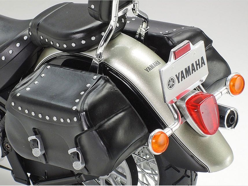 Tamiya 1/12   XV1600 ROADSTAR CUSTOM