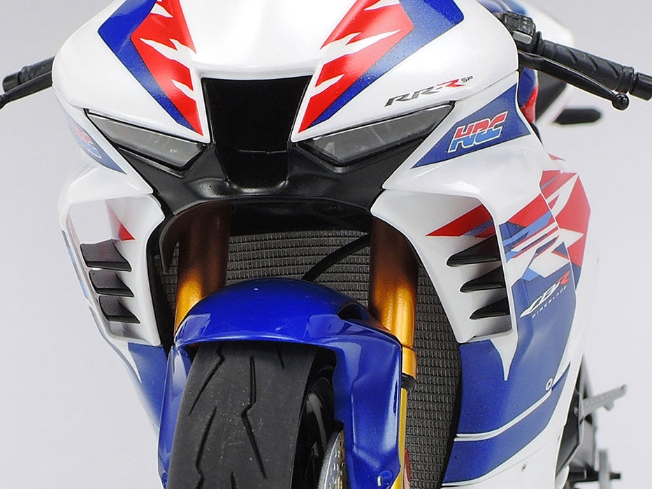Tamiya 1/12   CBR1000RR-R FIREBLADE SP 30th
