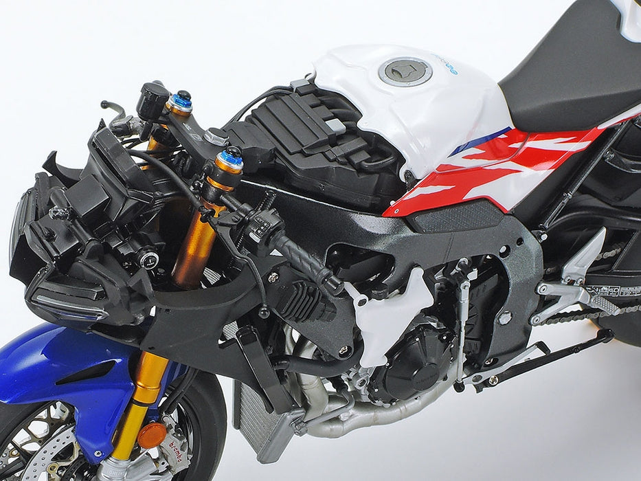 Tamiya 1/12   CBR1000RR-R FIREBLADE SP 30th