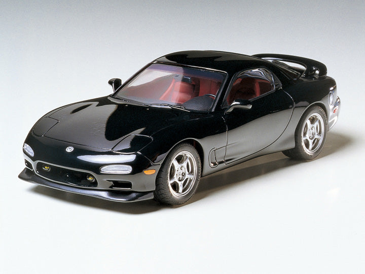 Tamiya 1/24  MAZDA RX-7 R1