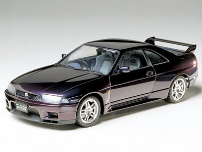Tamiya 1/24 NISSAN SKYLINE GT-R V-SPEC