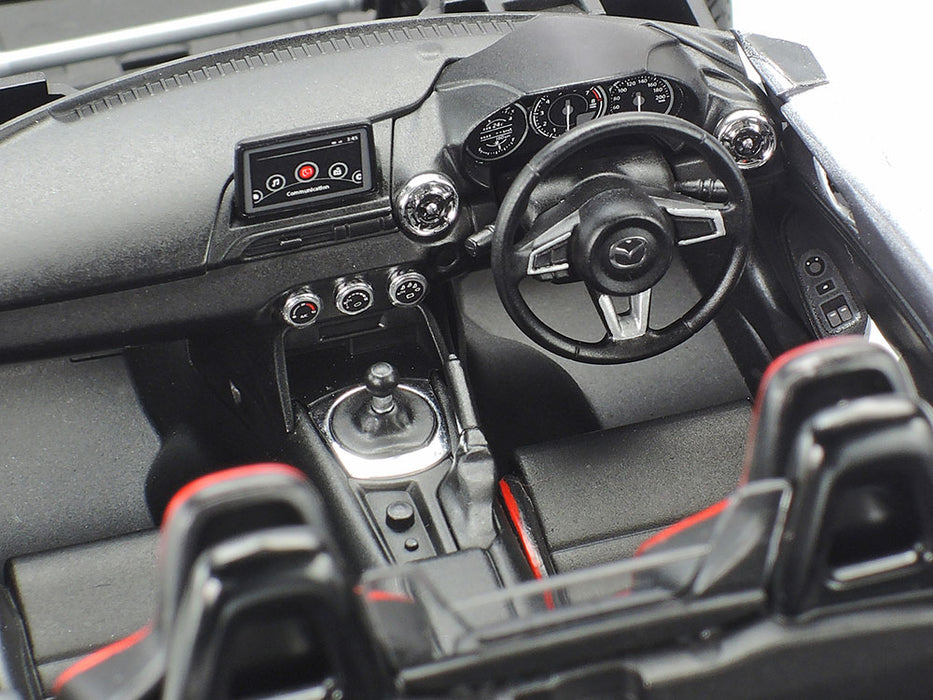 Tamiya 1/24   MAZDA MX-5 RF