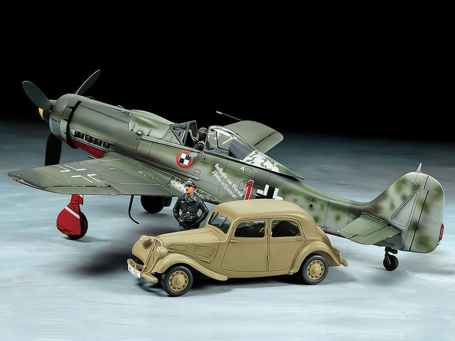 Tamiya 1/48 FOCKE-WOLF FW190 D-9 JV44 &amp; CITROEN TRACTION