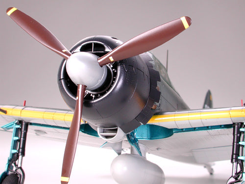 Tamiya 1/32  A6M5 ZERO MODEL 52 (ZEKE)