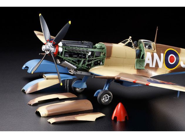 Tamiya 1/32   SPITFIRE MK.VIII