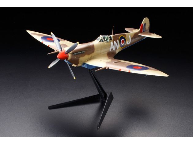Tamiya 1/32   SPITFIRE MK.VIII