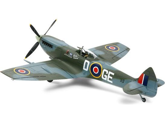 Tamiya 1/32   SUBMARINE SPITFIRE MK.XVIE