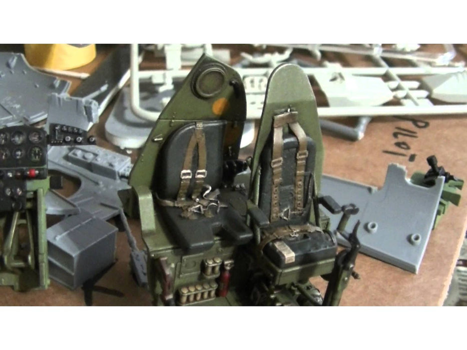 Tamiya 1/32   MOSQUITO FB MK.VI
