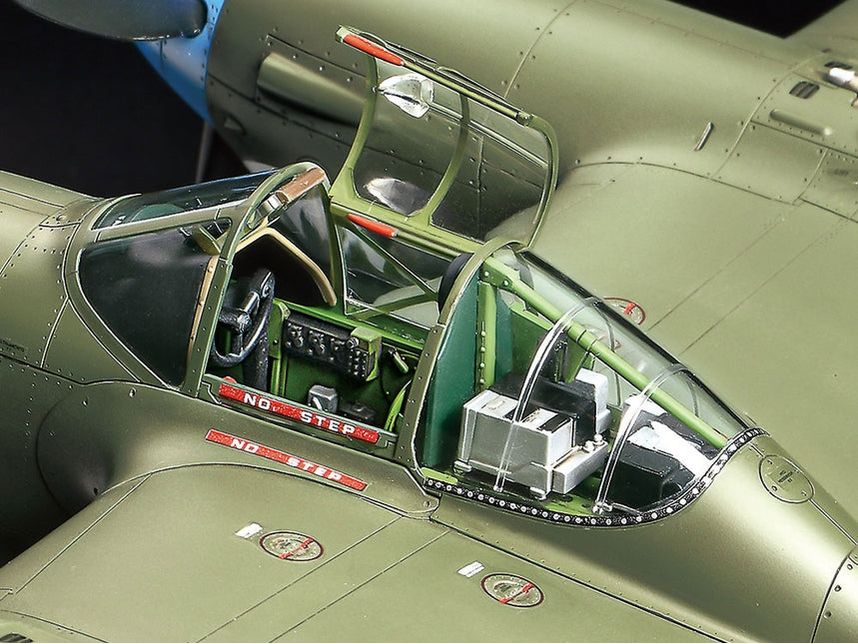 Tamiya 1/48   P-38 F/G LIGHTNING